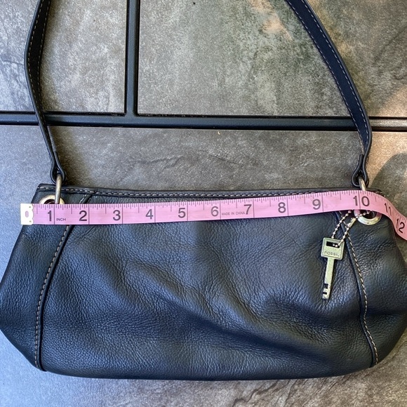 Vintage Fossil leather shoulder bag - Picture 4 of 9